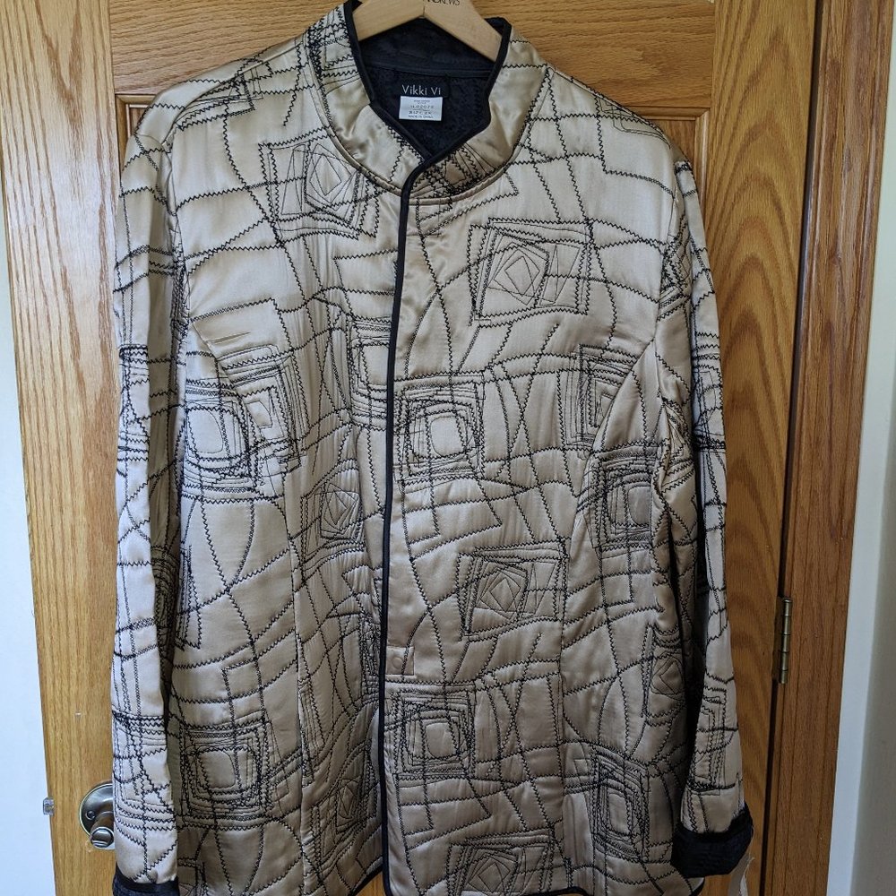 NWT Vikki Vi Beige Black Silk Reversible Quilt Jacket Top SZ 2X NWT